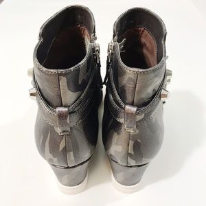 linea paolo fallon studded wedge sneaker